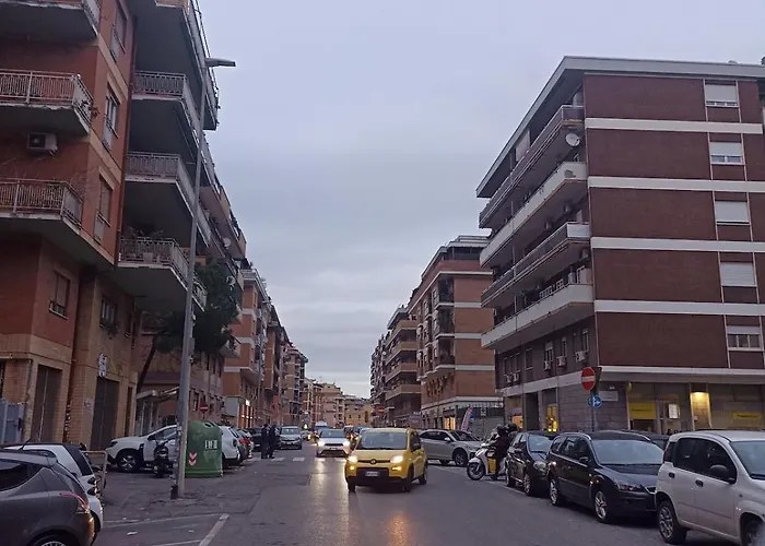 Casaemily Trenofiumicinoair-villabonelli-ostiense Apartment *